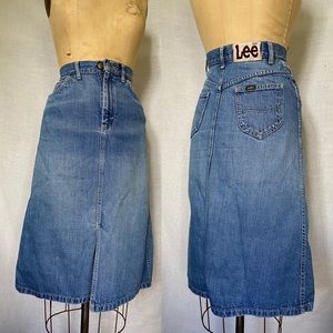 Vintage high waisted LEE denim skirt